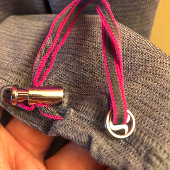 Lululemon No Limits Tank - Picture 3 of 9